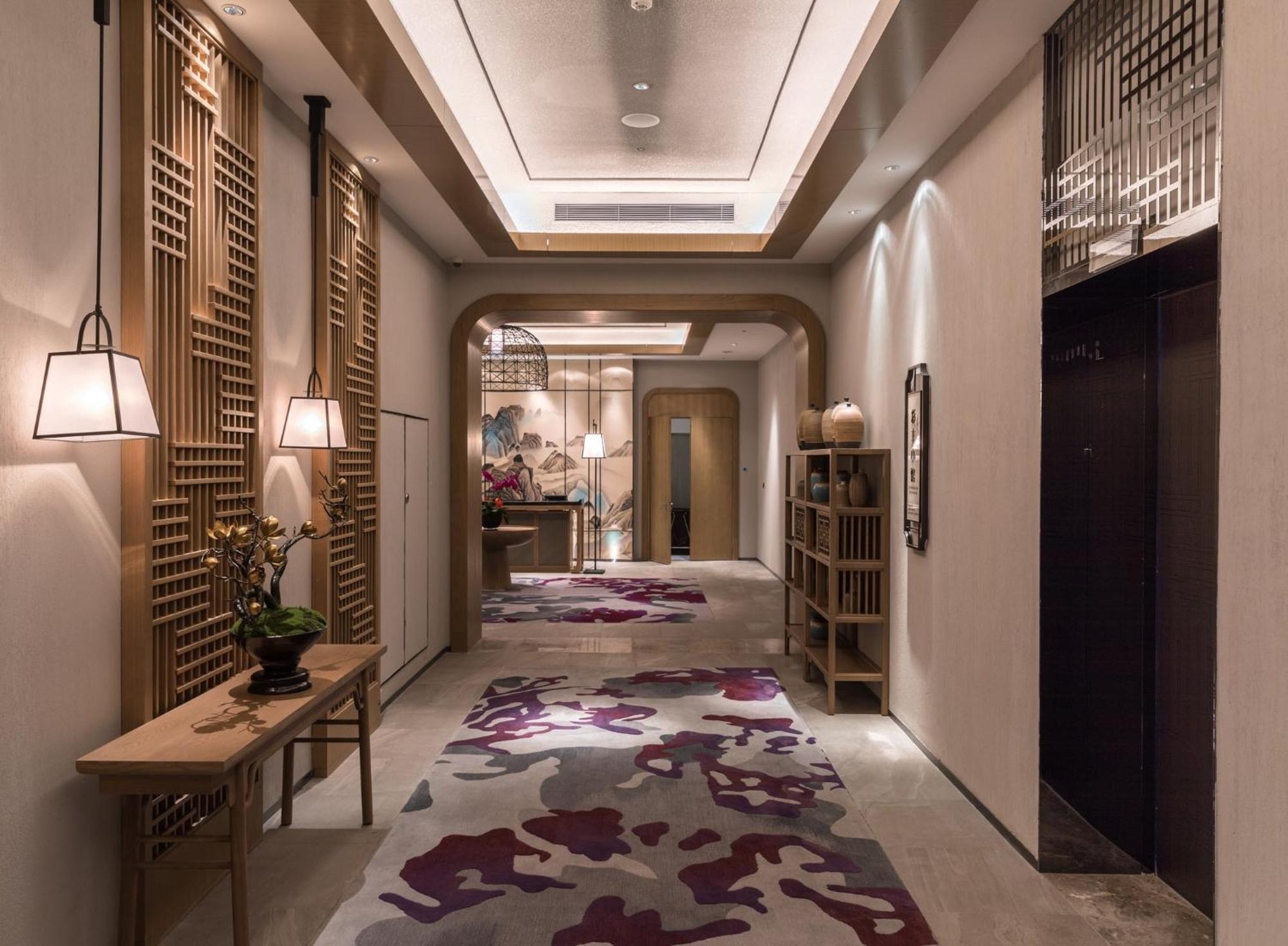 Crowne Plaza Qingdaoorientalmoviemetropolis By Ihg Hotel Exterior photo